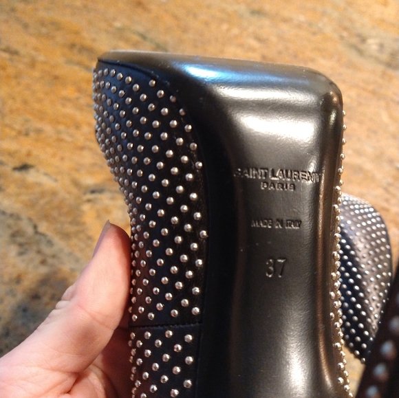 Saint Laurent Studded stilettos - Picture 5 of 8